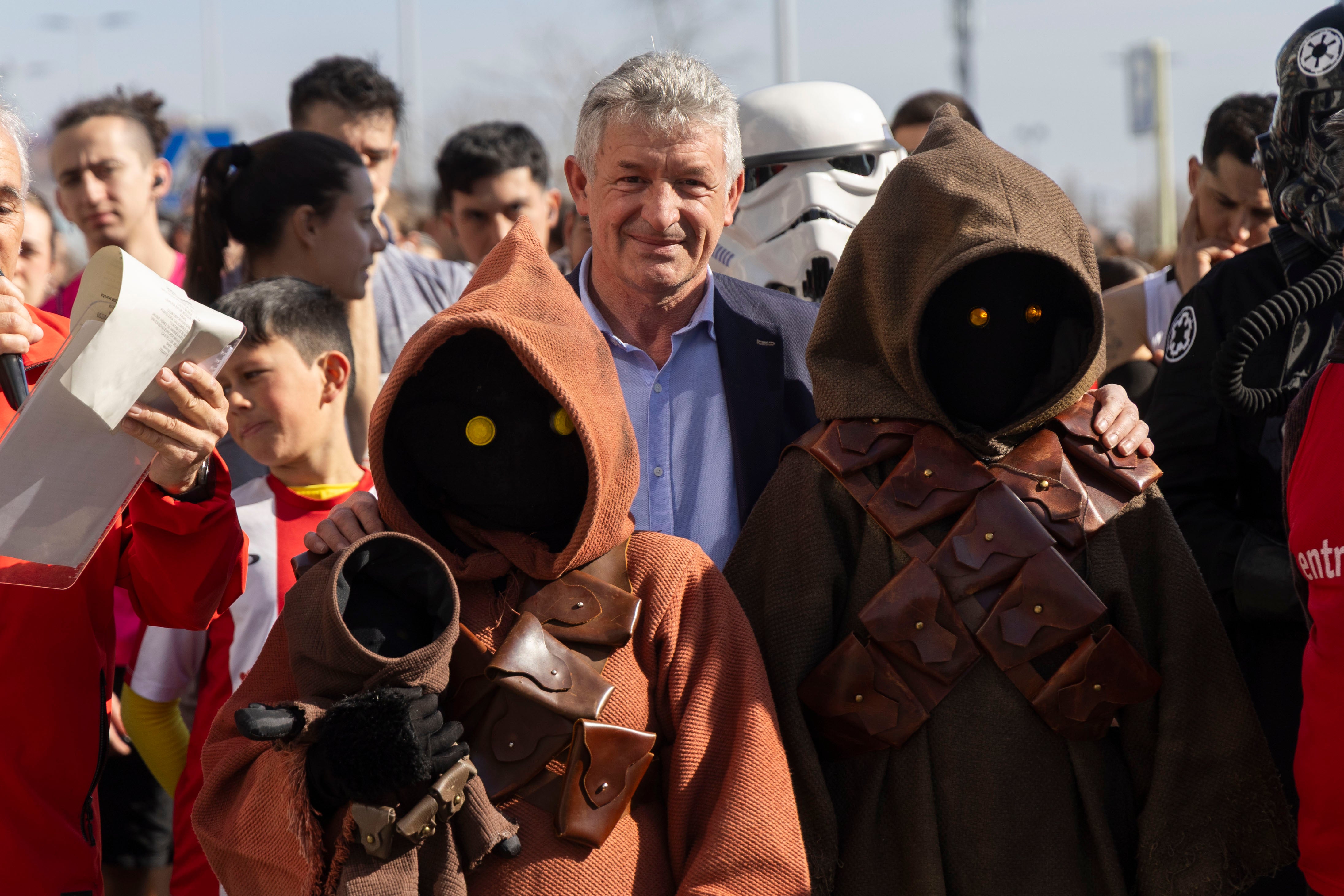 Las imágenes de la carrera entreculturas celebrada en Arroyo de la Encomienda