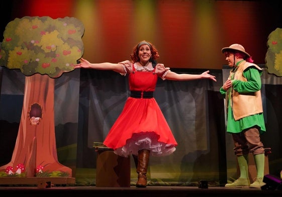 Caperucita valiente y el lobo vegetariano llegará a Arroyo el sábado 14