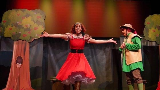 Una caperucita muy valiente visita Arroyo es Teatro