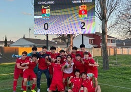 Jugadores del equipo Juvenil A del Unión Arroyo