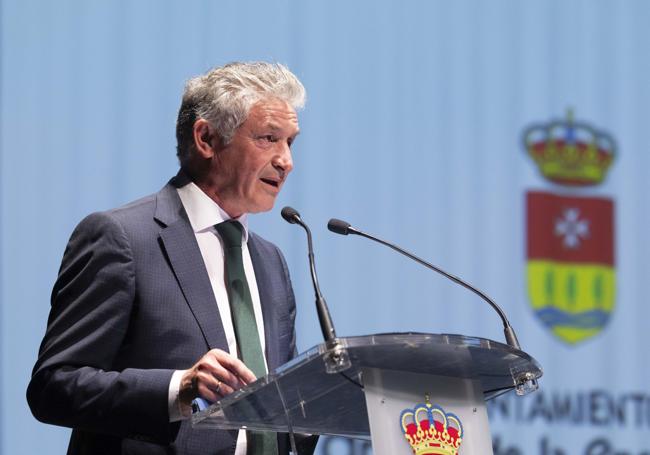 Sarbelio Fernández, alcalde de Arroyo, durante su intervención