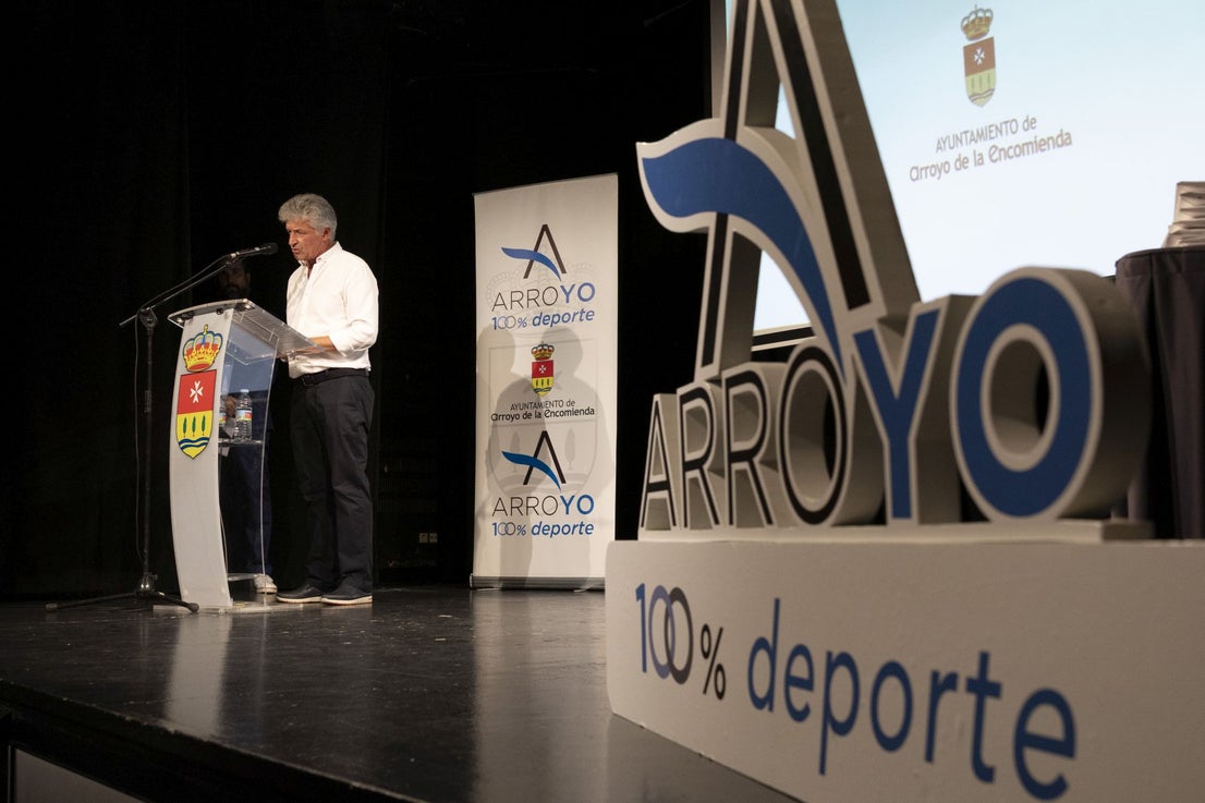 Así fue la entrega de las becas a los deportistas arroyanos
