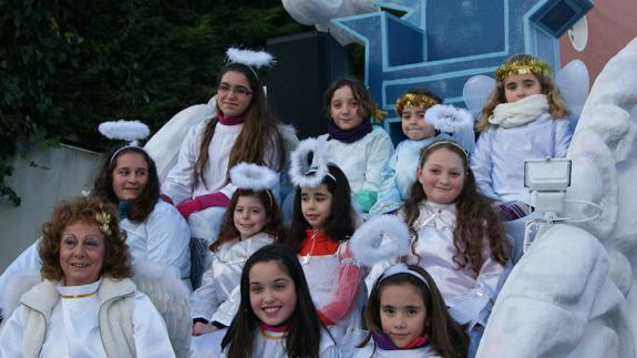 Niños en la cabalgata de Arroyo