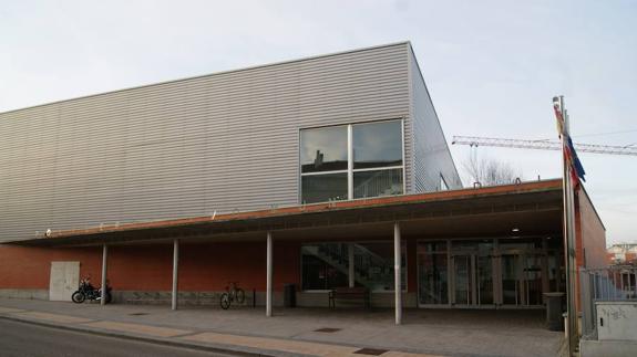 Polideportivo de La Flecha que pasa a denominarse Antonio Garnacho