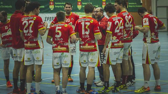 El Gerovida Balonmano Arroyo regresa derrotado de Santoña