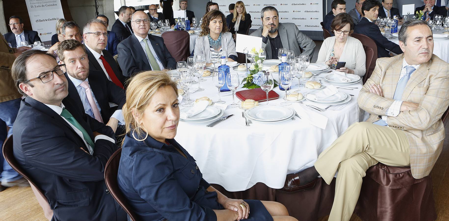 Rosa Valdeón, Alfonso Polanco, Jesús Hernández, José Antonio Martínez Bermejo, Javier Ramírez Arceo, Begoña Hernández, Carlos Aganzo, Concepción Martín del Pozo y Carlos Rico.