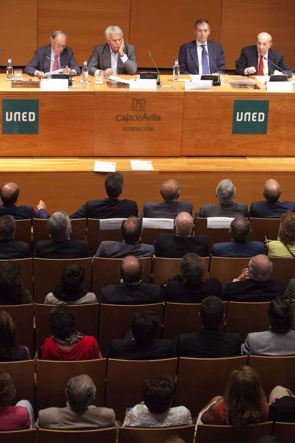 Mesa redonda en homenaje a Adolfo Suárez en Ávila