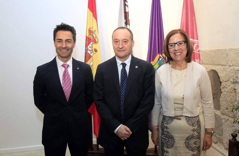 Mercedes Sánchez Báscones toma posesión como vicerrectora del campus universitario de Palencia