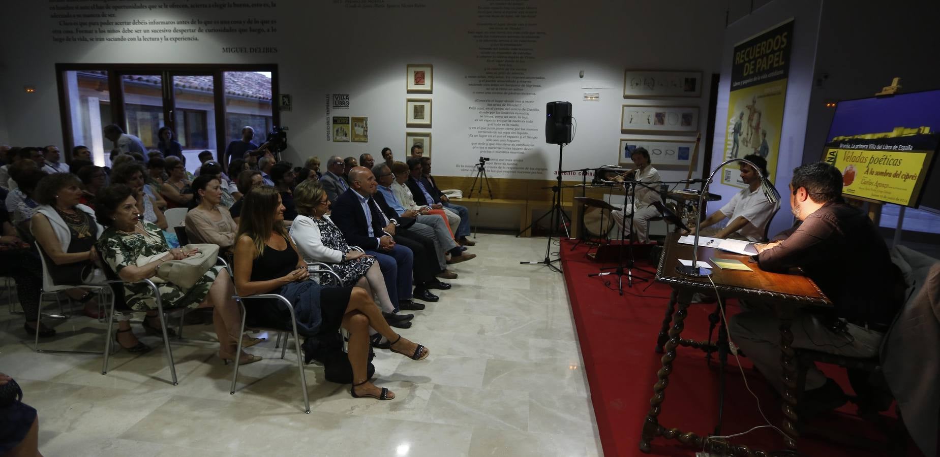 Primera Velada Poética &#039;A la sombra del ciprés&#039;