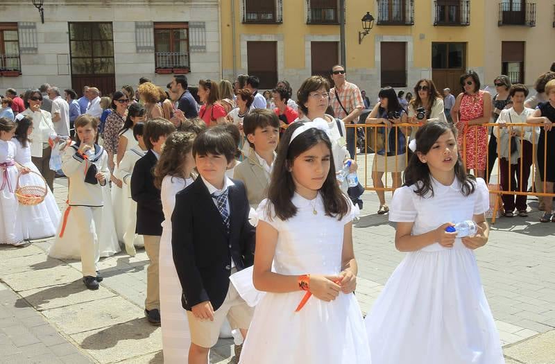 Cientos de personas en el Corpus de Palencia