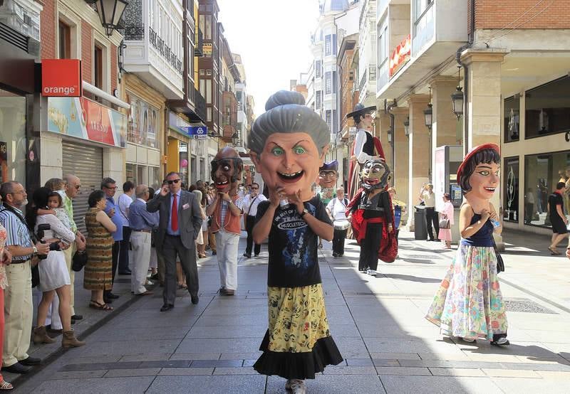 Cientos de personas en el Corpus de Palencia