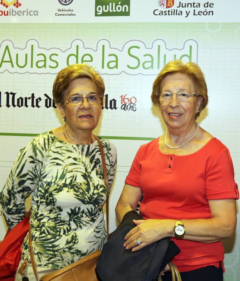 Concepción Martínez y Flor Figueruelo, ATS.