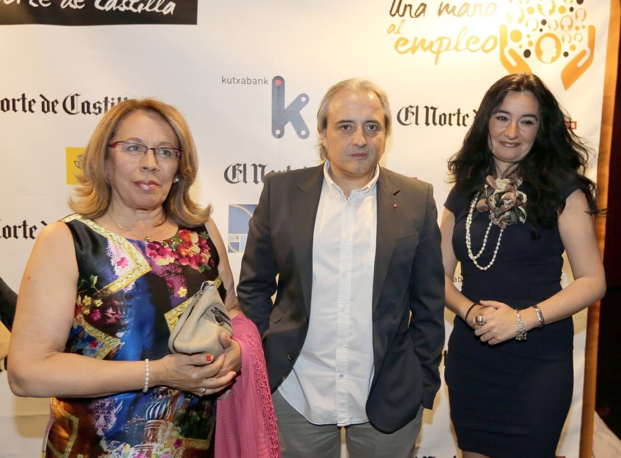 Consuelo Santiago (Cocemfe Castilla y León),Daniel Duque, responsable de ACCEM, y Asunción Elorduy (Cocemfe Castilla y León)