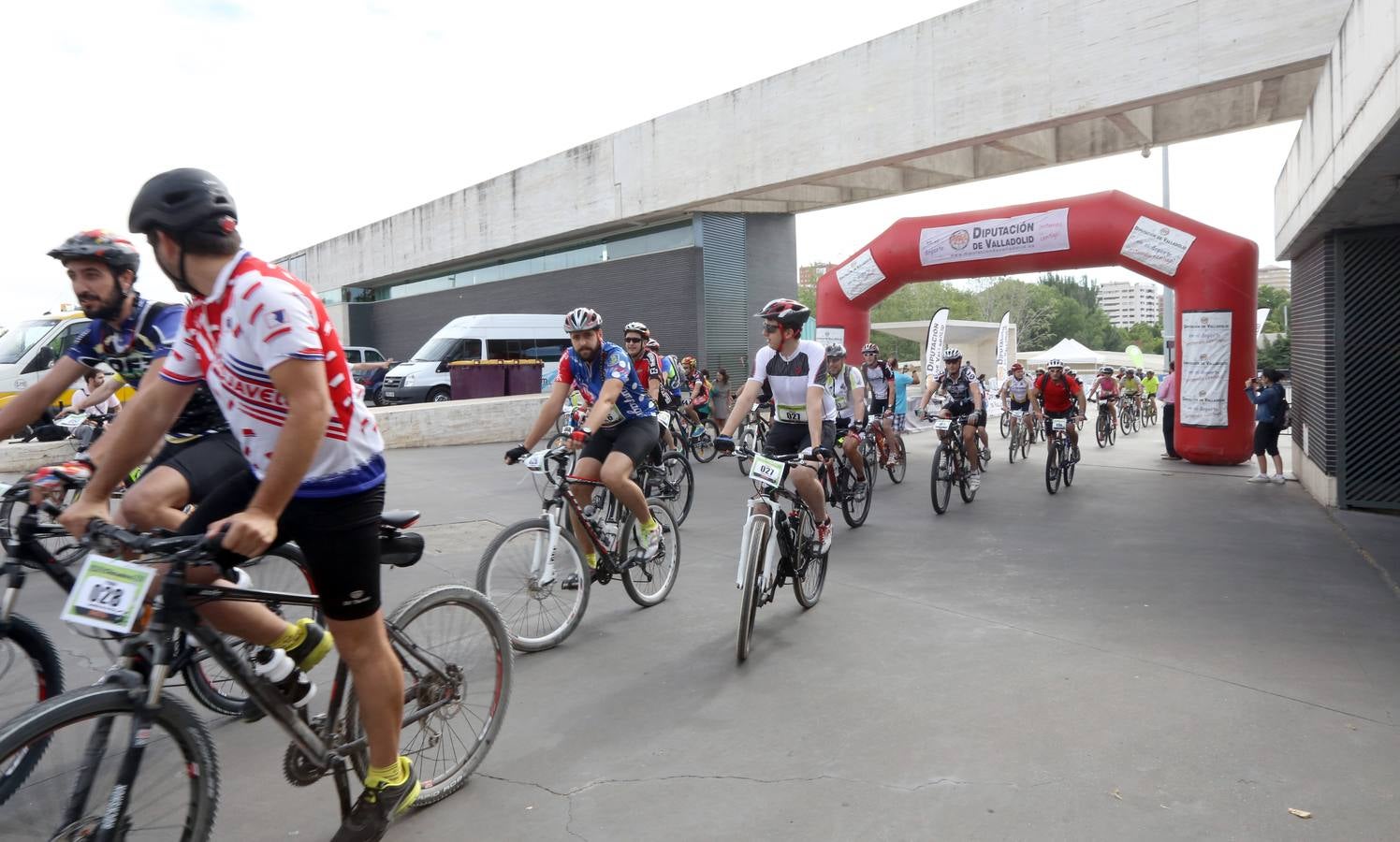 Salida de la ruta desde la Cúpula del Milenio