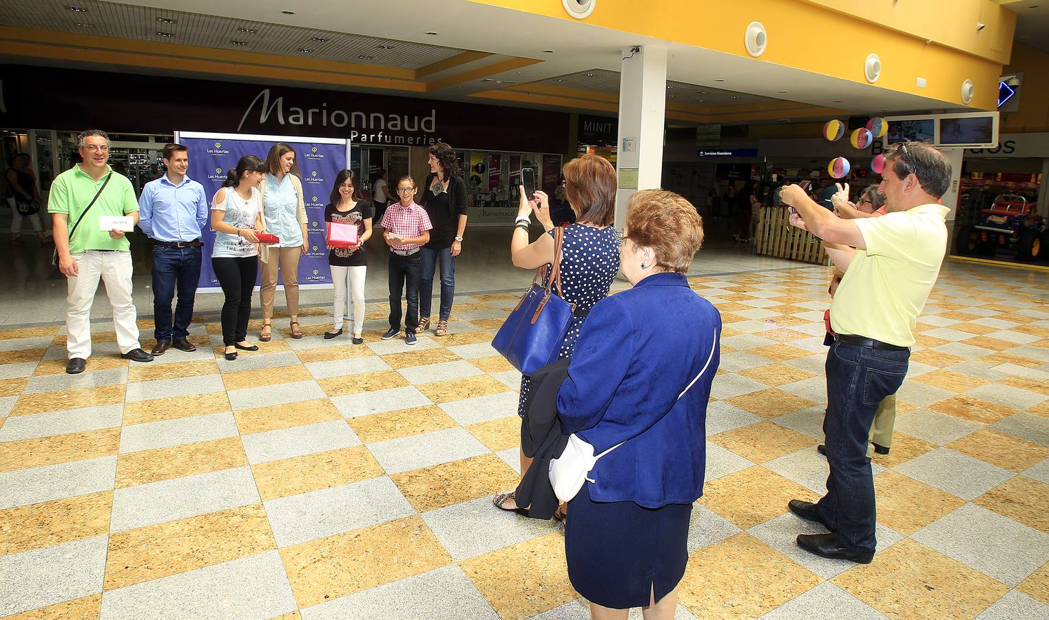 Entrega de premios del Concurso fotográfico 25º Aniversario Centro Comercial Las Huertas de Palencia