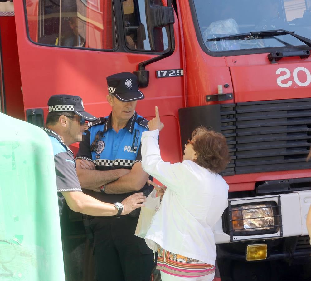 Los bomberos encuentran un cuerpo al ir a sofocar un incendio en la calle San Luis de Valladolid