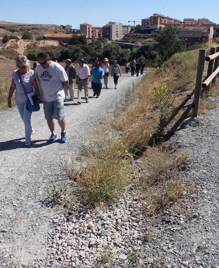 Inauguración del primer tramo de la Vía Verde Valle del Eresma que enlaza Segovia y Yanguas