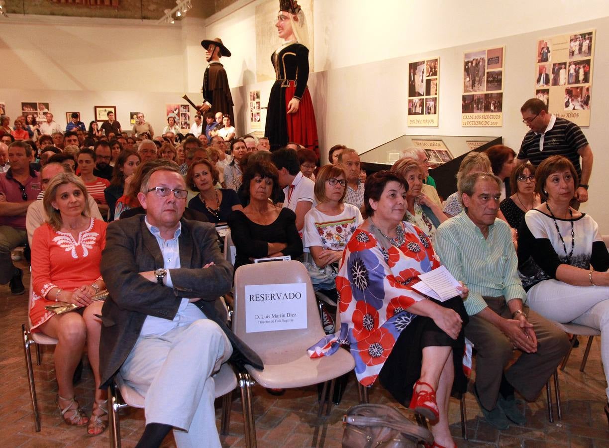 Homenaje de Folk Segovia a Mariano San Romualdo &#039;Silverio&#039; y Paco de Lucía