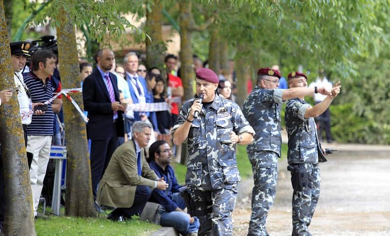 Exhibición del GEO de la Policía Nacional en Carrión de los Condes. Palencia