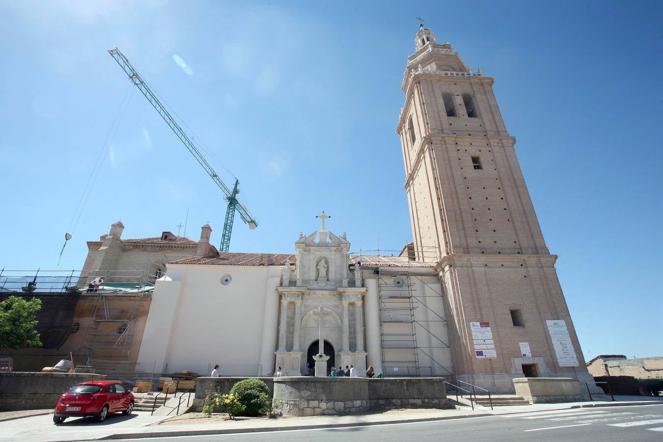La torre de la iglesia de Matapozuelos se reabre al público tras dos años de rehabilitación