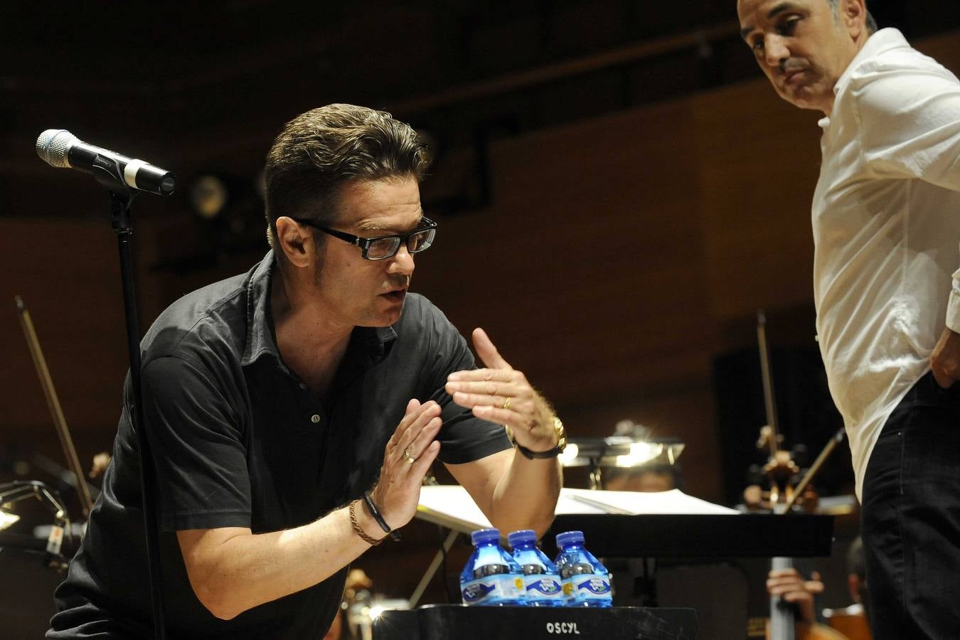 Ensayo del concierto de Santiago Auserón y la Oscyl en el Auditorio Miguel Delibes de Valladolid