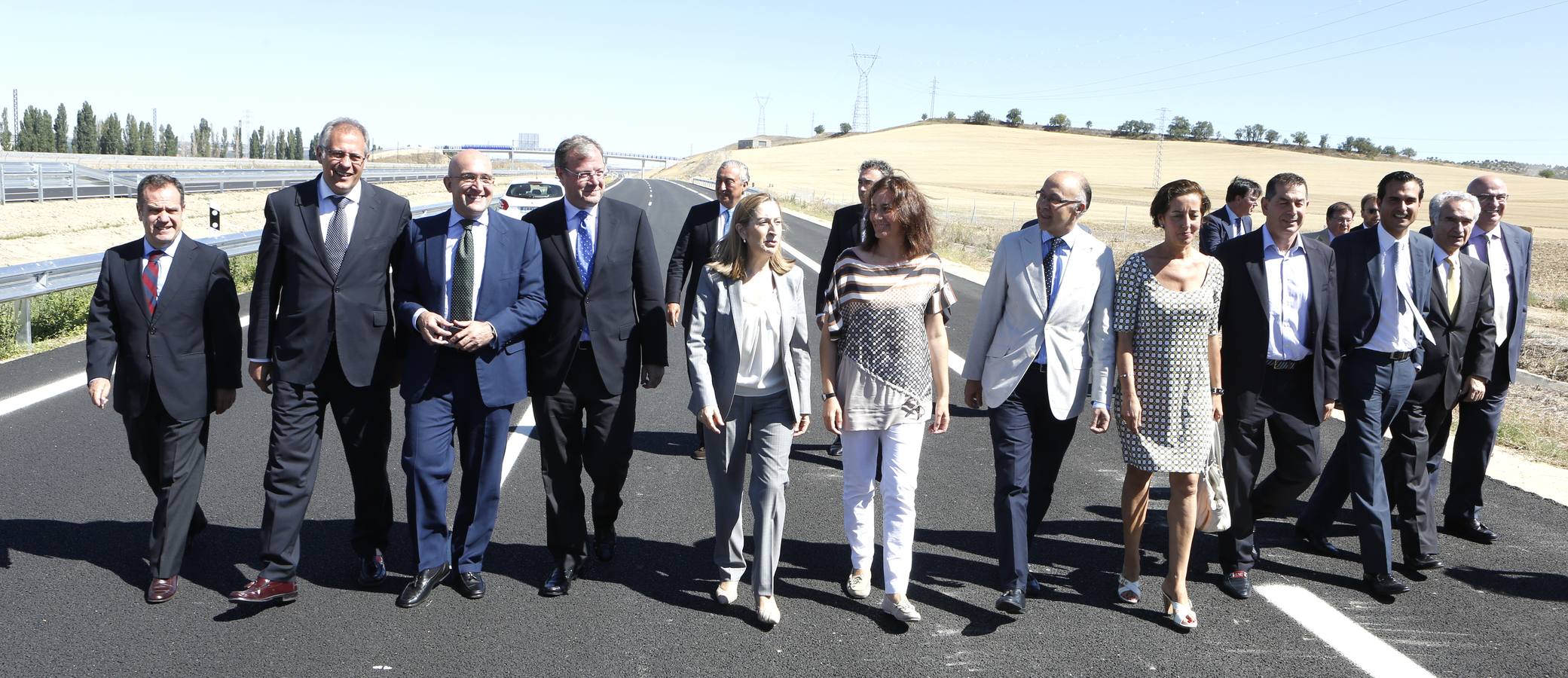 Ana Pastor inaugura el último tramo de la Ronda Exterior