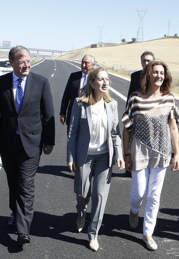 Ana Pastor inaugura el último tramo de la Ronda Exterior