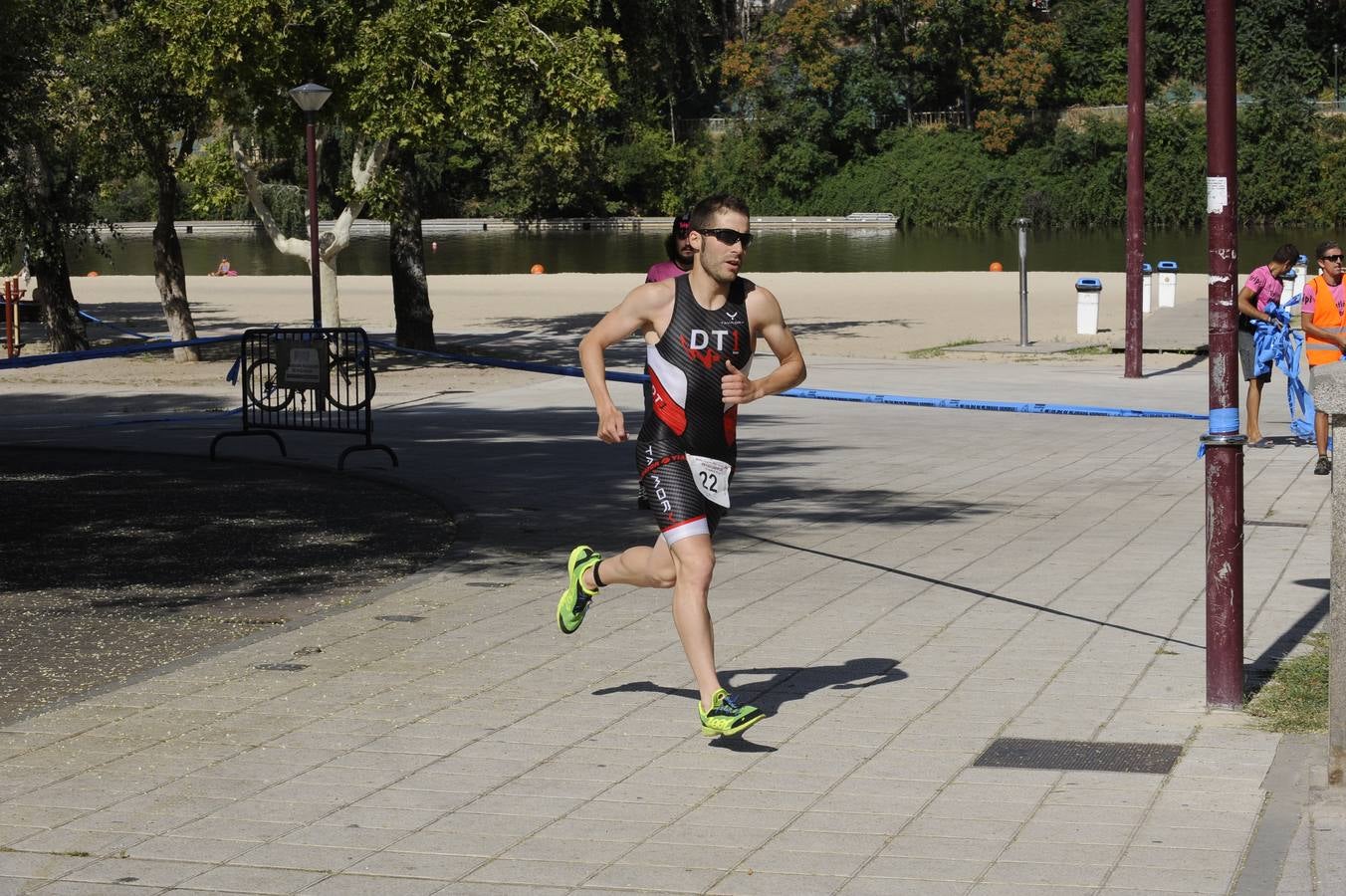 La playa de las Moreras acoge el XVII Triatlón Ciudad de Valladolid