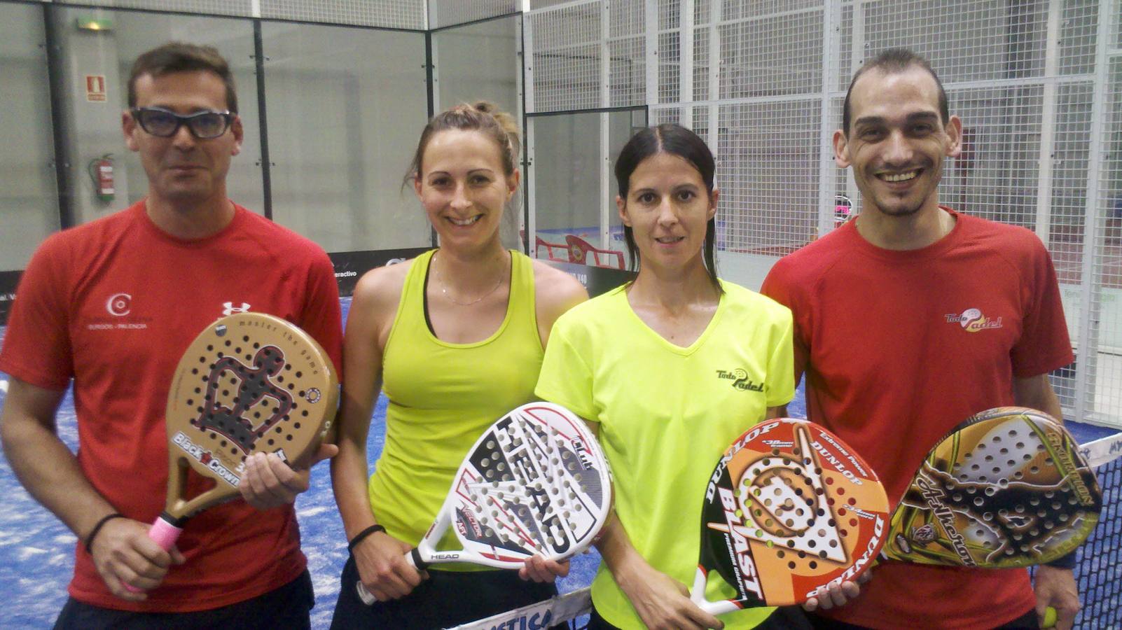 Participantes en el I Torneo de Pádel Trofeo ATV Mercedes Open de Verano