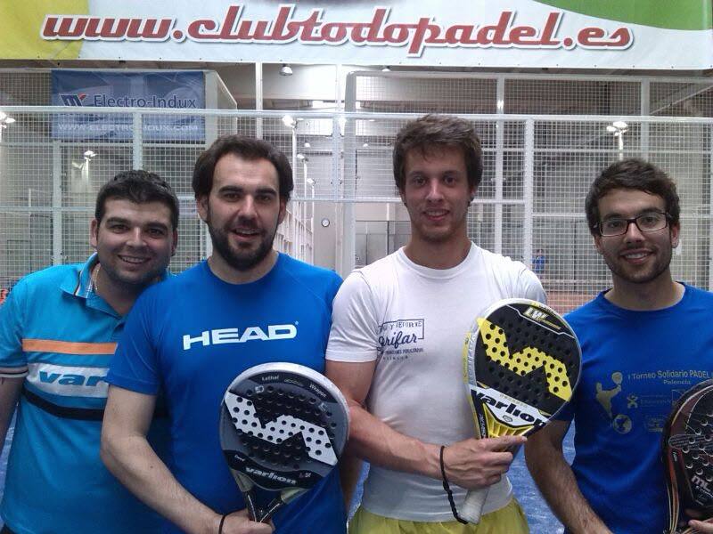 Participantes en el I Torneo de Pádel Trofeo ATV Mercedes Open de Verano