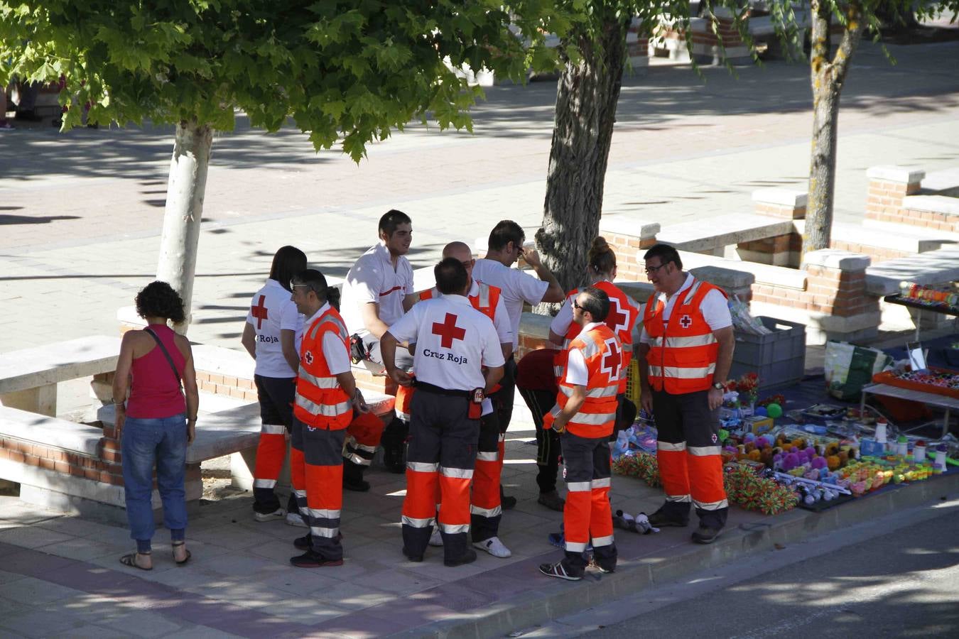 Concentración y desfile de peñas en Campaspero