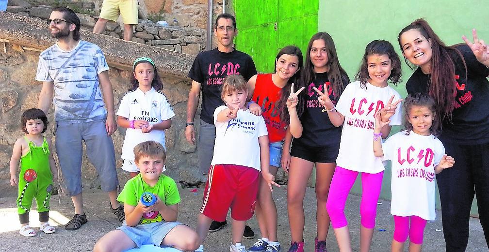 Fiestas en honor del Santísimo Cristo y la Virgen del Triunfo en Las Casas del Conde. Salamanca