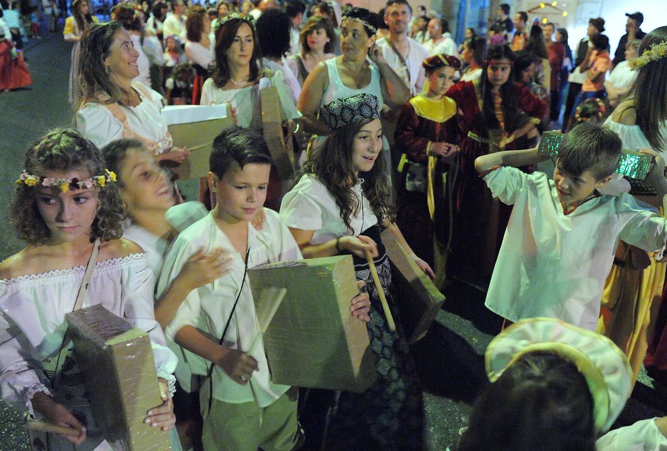 Desfile y pregón de Sandra Ibarra en la inauguración de la Feria Renacentista de Medina del Campo (Valladolid)