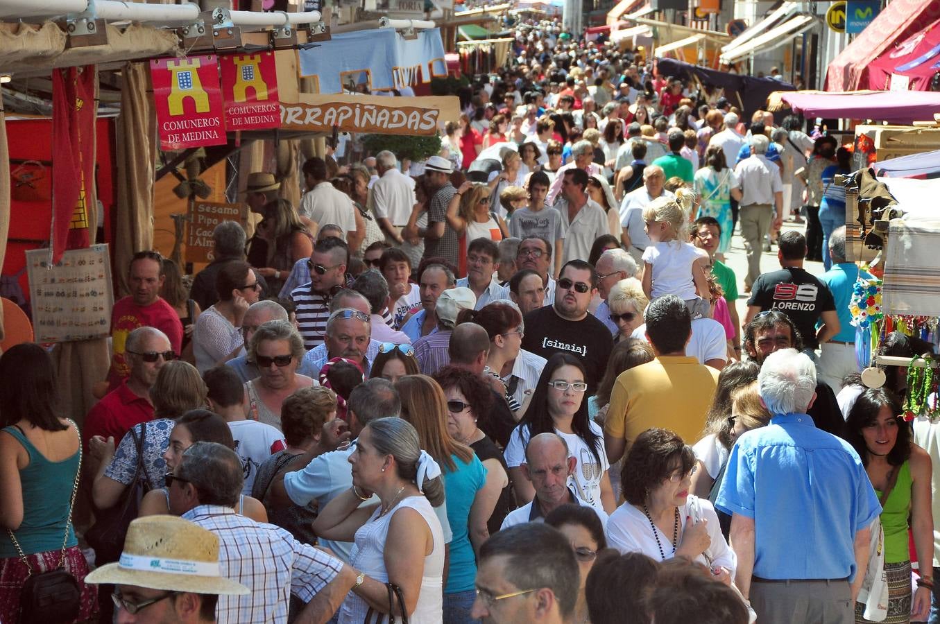 Recreacion historica de la llegada de Isabel la Catolica y su hermano Alfonso a Medina del Campo (Valladolid)