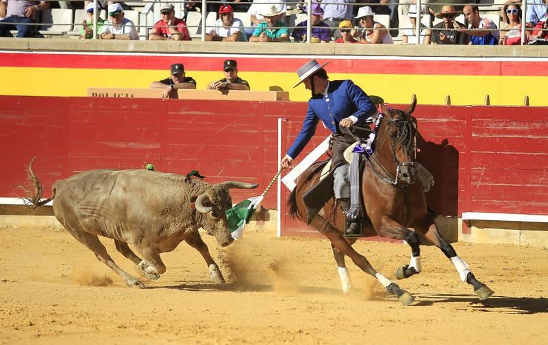 Corrida de rejones en la feria de San Antolín de Palencia