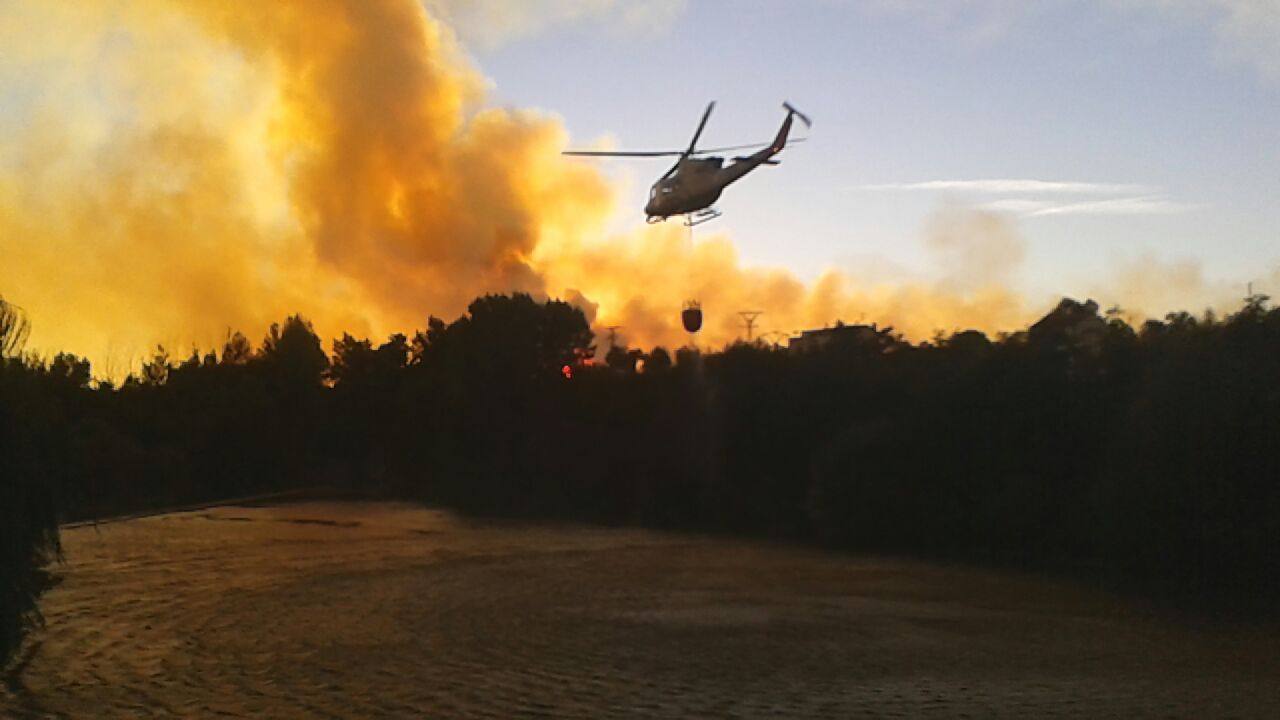 Un incendio amenaza a tres pueblos de Burgos