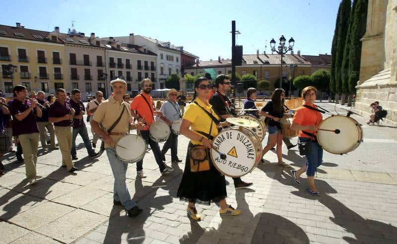 Las peñas palentinas animan el día del patrón, San Antolín