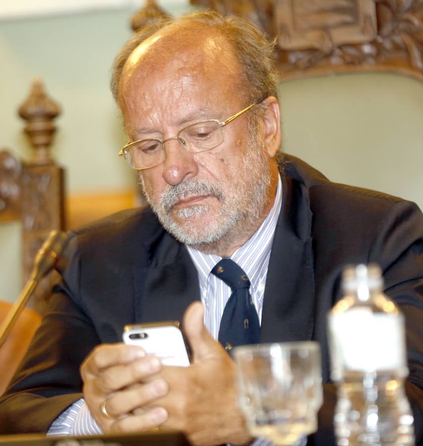 Primer pleno del alcalde de Valladolid tras las polémicas &#039;declaraciones del ascensor&#039;