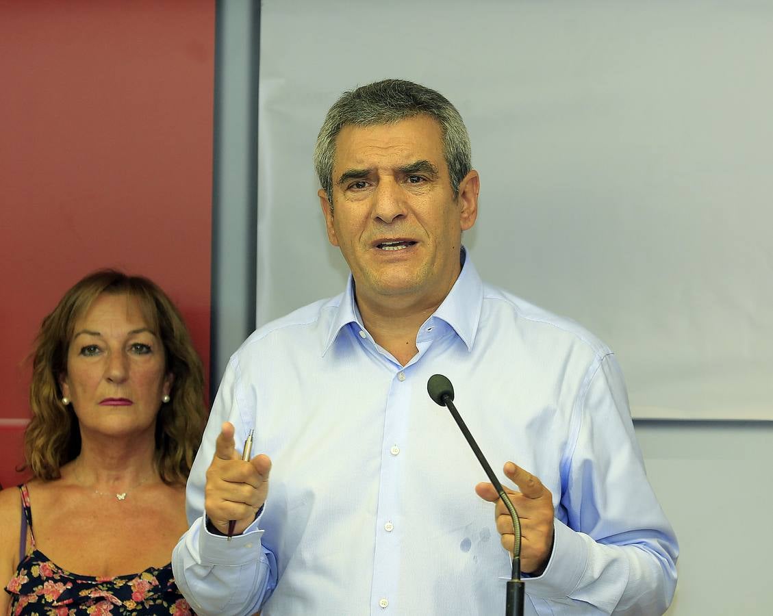 Julio Villarrubia presenta su candidatura a la Secretaría General del PSOE de Castilla y León en Palencia