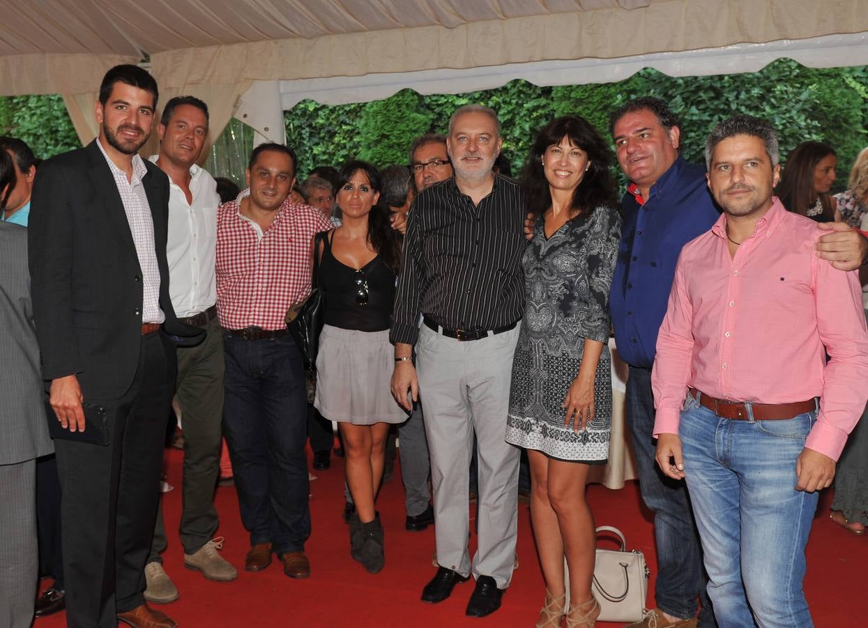 Los socialistas David Jurado, Pedro González, Ismael Bosch, Patricia Gómez, Javier Herrera, Pedro Pablo Santamaría, Ana Redondo, Óscar Soto y Julio del Valle.