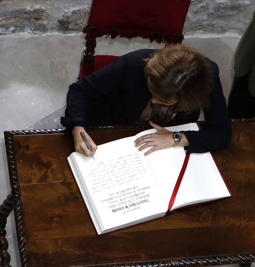 Inauguración del Patio El Norte de Castilla del Centro e-LEA Miguel Delibes de la Villa del Libro de Urueña (1/2)