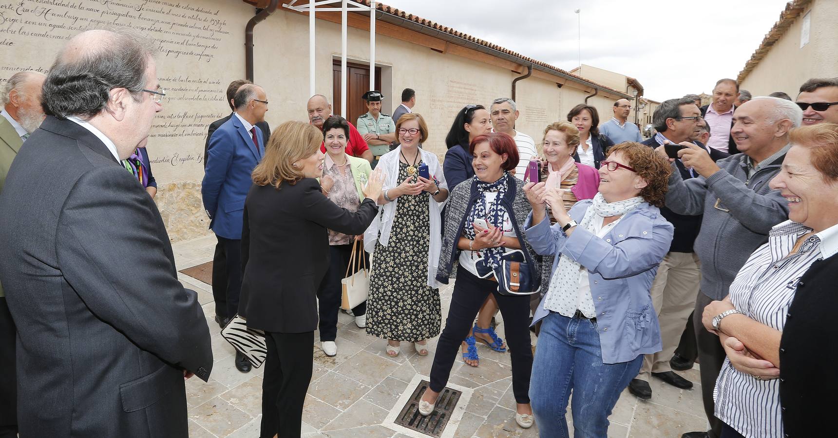 Inauguración del Patio El Norte de Castilla del Centro e-LEA Miguel Delibes de la Villa del Libro de Urueña (2/2)