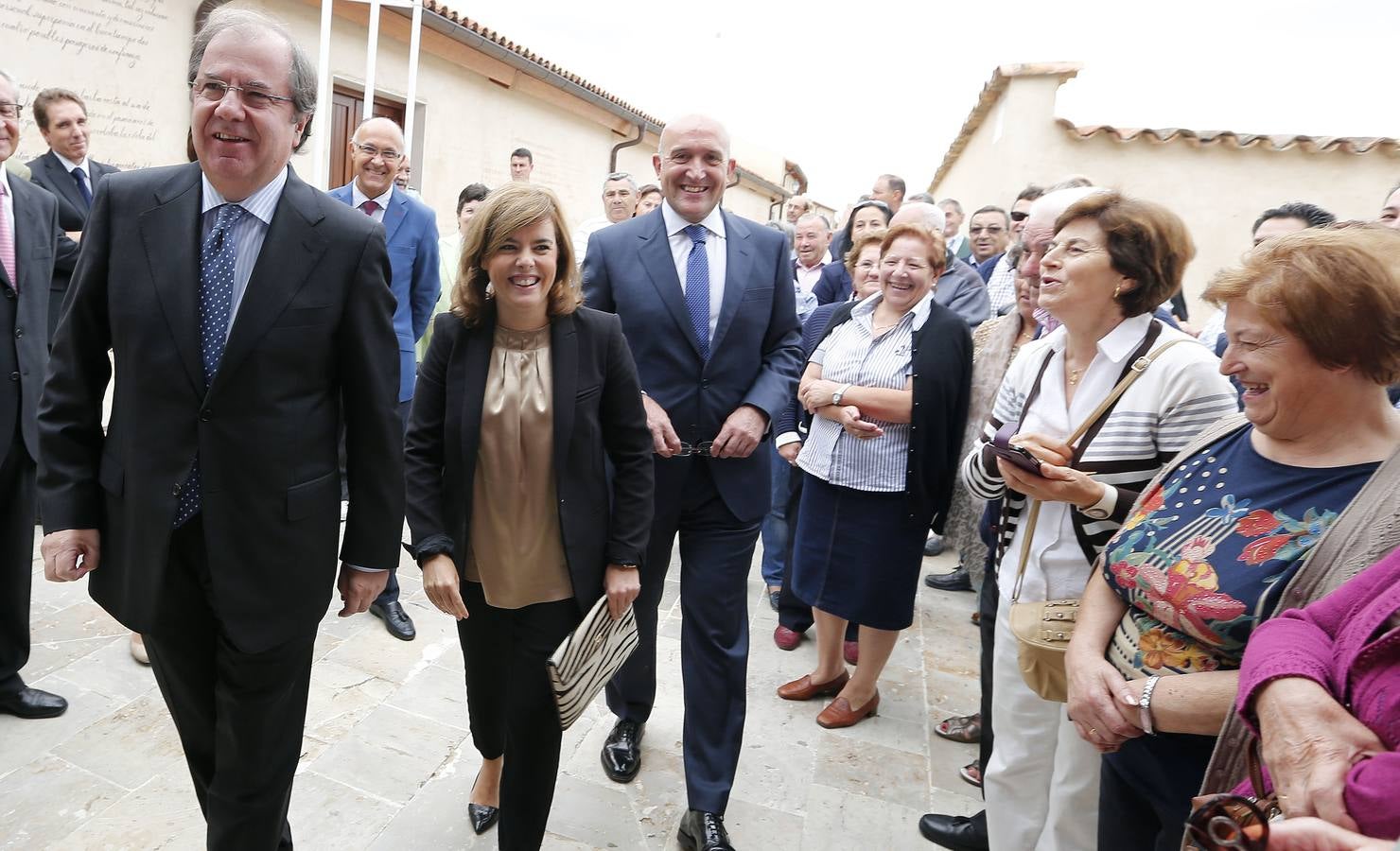 Inauguración del Patio El Norte de Castilla del Centro e-LEA Miguel Delibes de la Villa del Libro de Urueña (2/2)