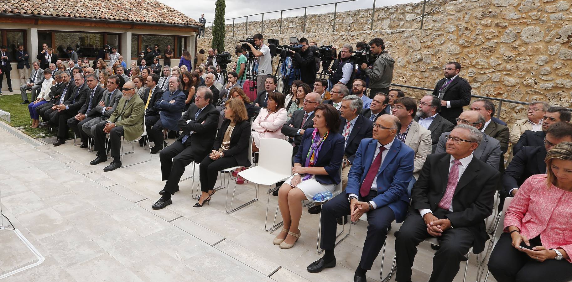 Inauguración del Patio El Norte de Castilla del Centro e-LEA Miguel Delibes de la Villa del Libro de Urueña (2/2)