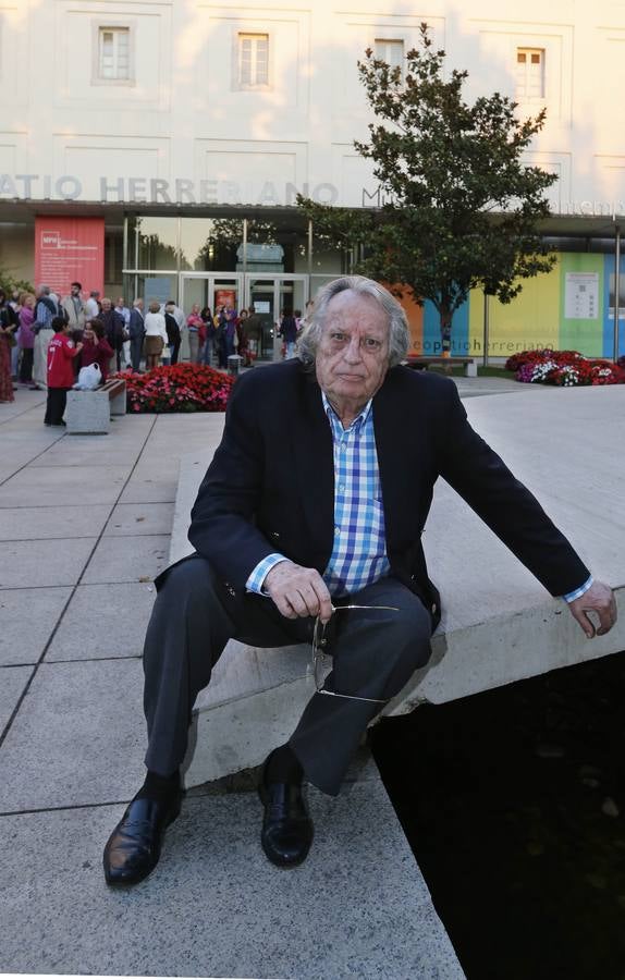 Alberto Vázquez-Figueroa en el Aula de Cultura de El Norte de Castilla