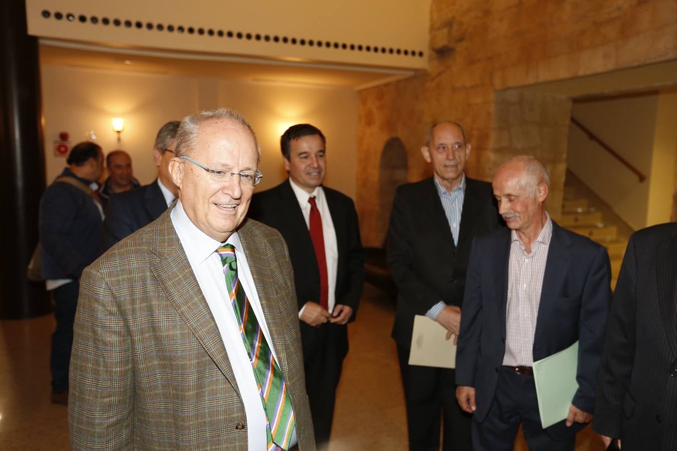 Clamor por la unidad del Archivo de Salamanca en el Teatro Liceo (1/2)