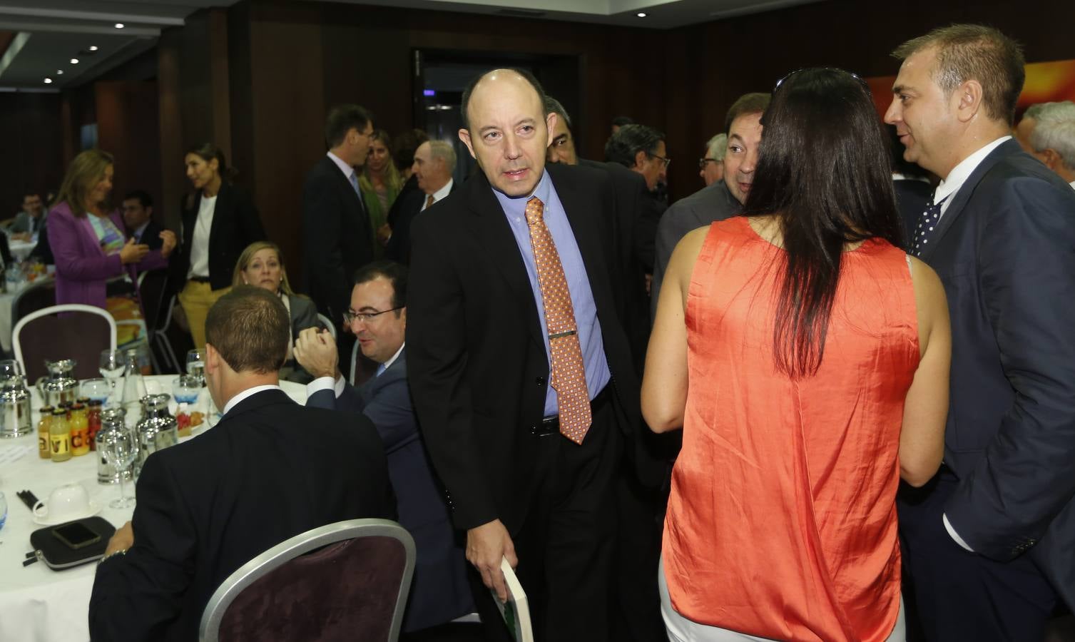 Gonzalo Bernardos, catedrático de Economía de la Universidad de Barcelona, en el Foro Económico de El Norte de Castilla