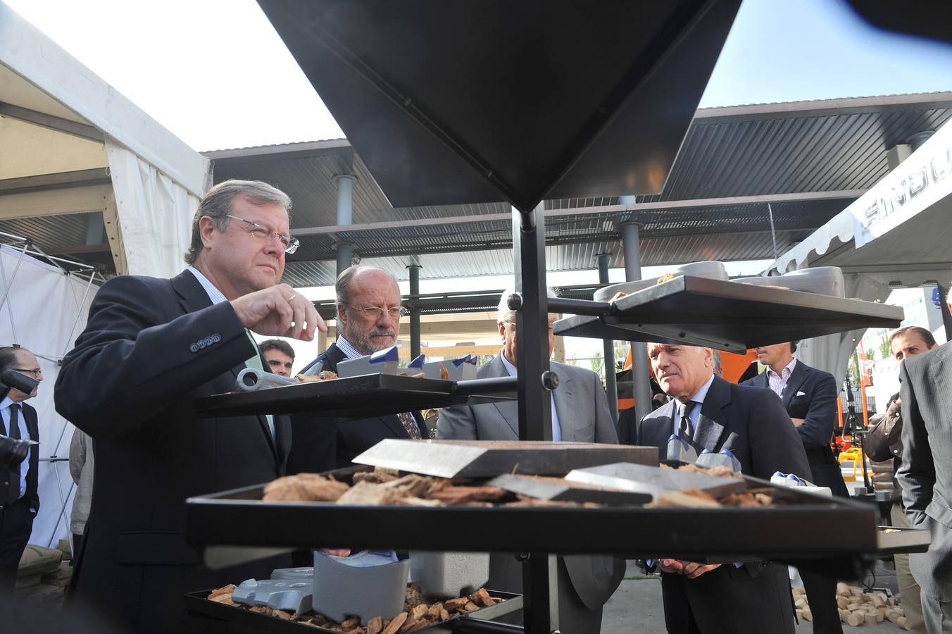 Inauguración de la feria Expobiomasa 2014 en Valladolid