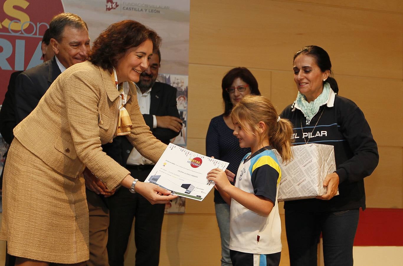 Entrega de los Premios Escolares &#039;Fiestas con Historia&#039; (2/2)