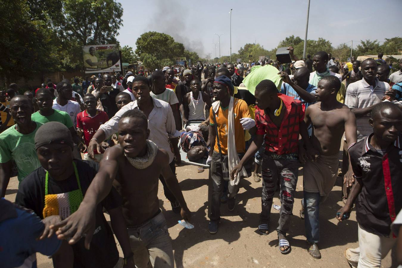 Protestas en Burkina Faso tras instaurarse un gobierno de transición